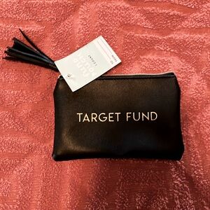 Target fund zipper pouch